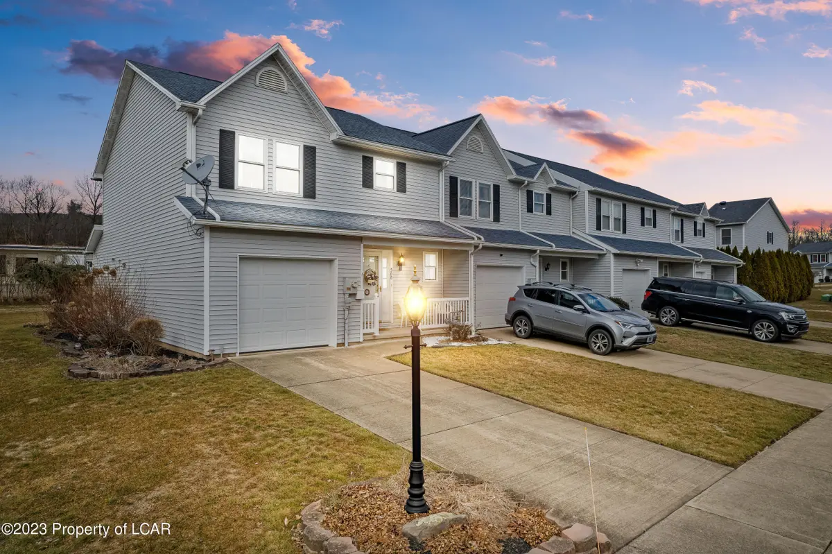500 Cherry Drive, Exeter in Exeter