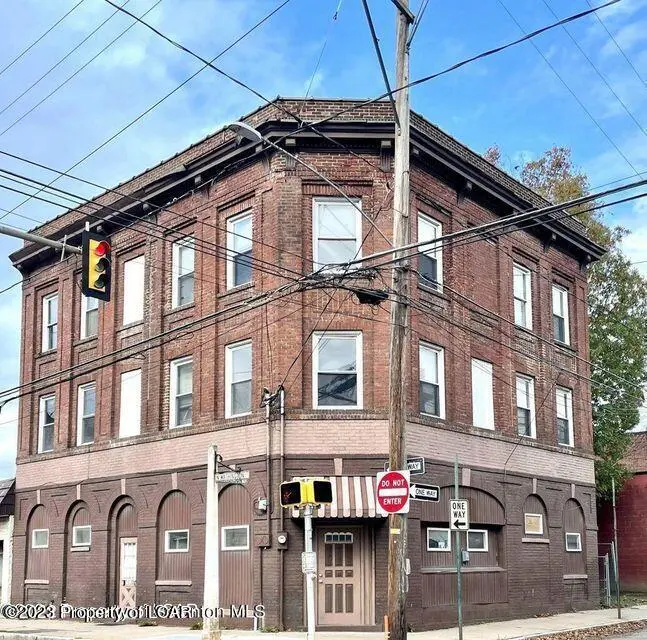152 N Washington Street, Wilkes-Barre in Wilkes-Barre