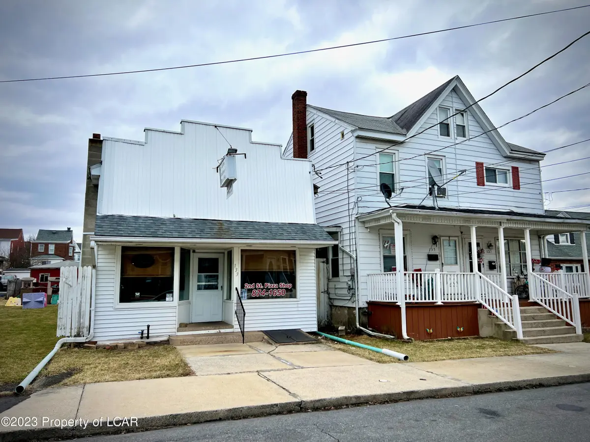 135 S 2nd Street, Frackville in Frackville