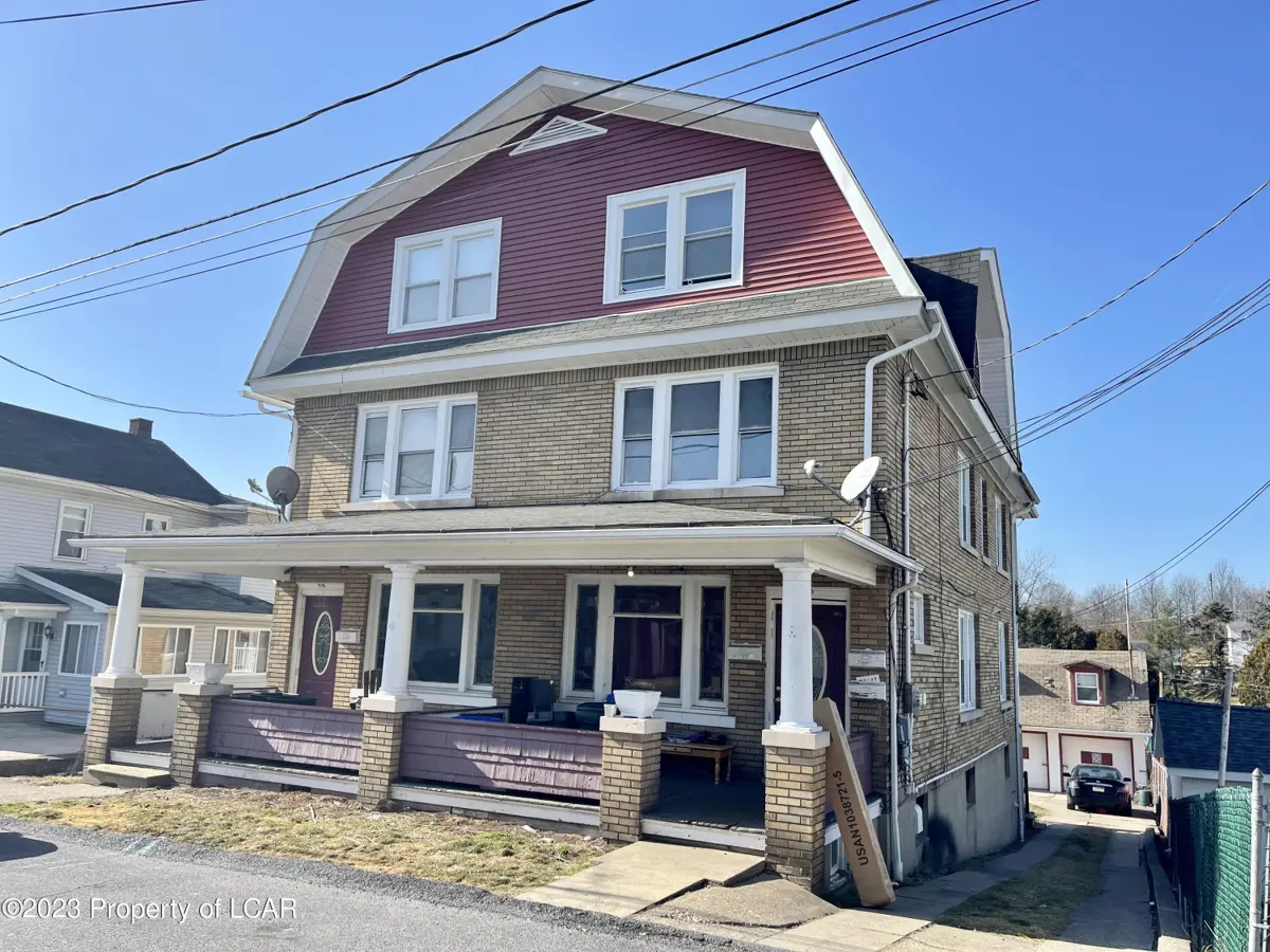 46-48 Monahan Court, Hanover Township in Hanover Township