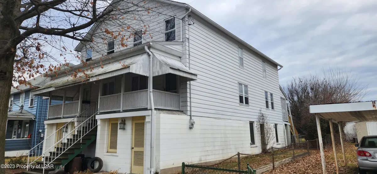 20-22 E Sidney Street, Wilkes-Barre in Wilkes-Barre