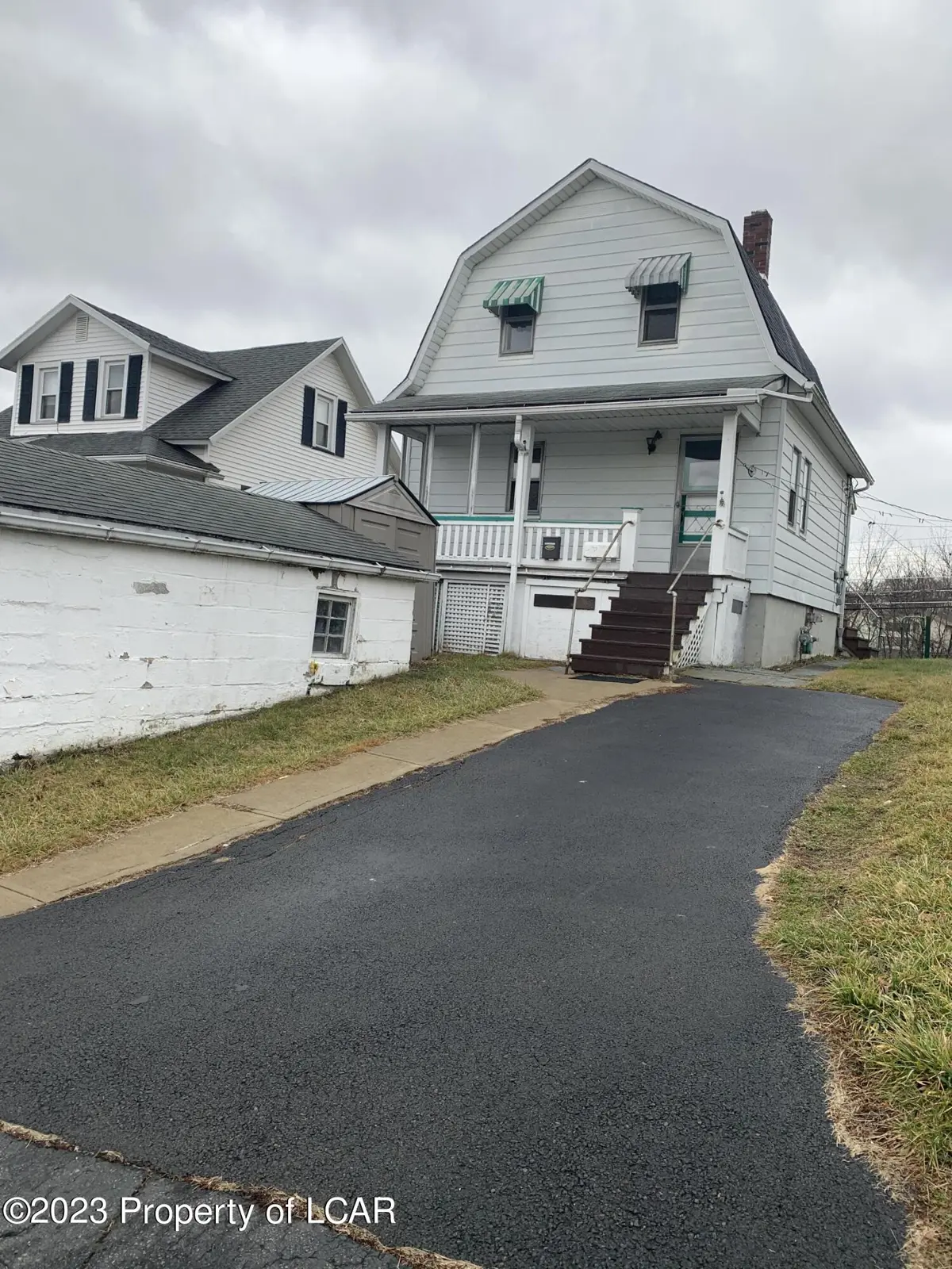 90 Diamond Avenue, Wilkes-Barre in Wilkes-Barre