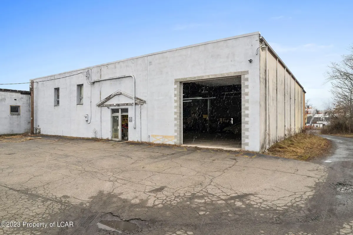 560 N Main Street, Pittston in Pittston