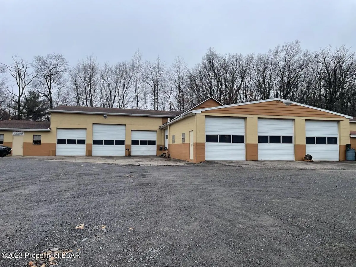 520 Pardeesville Road, Hazle Township in Hazle Township