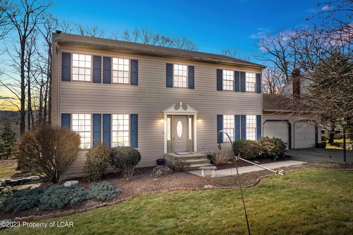 208 Ledge Lane, Mountain Top in Mountain Top