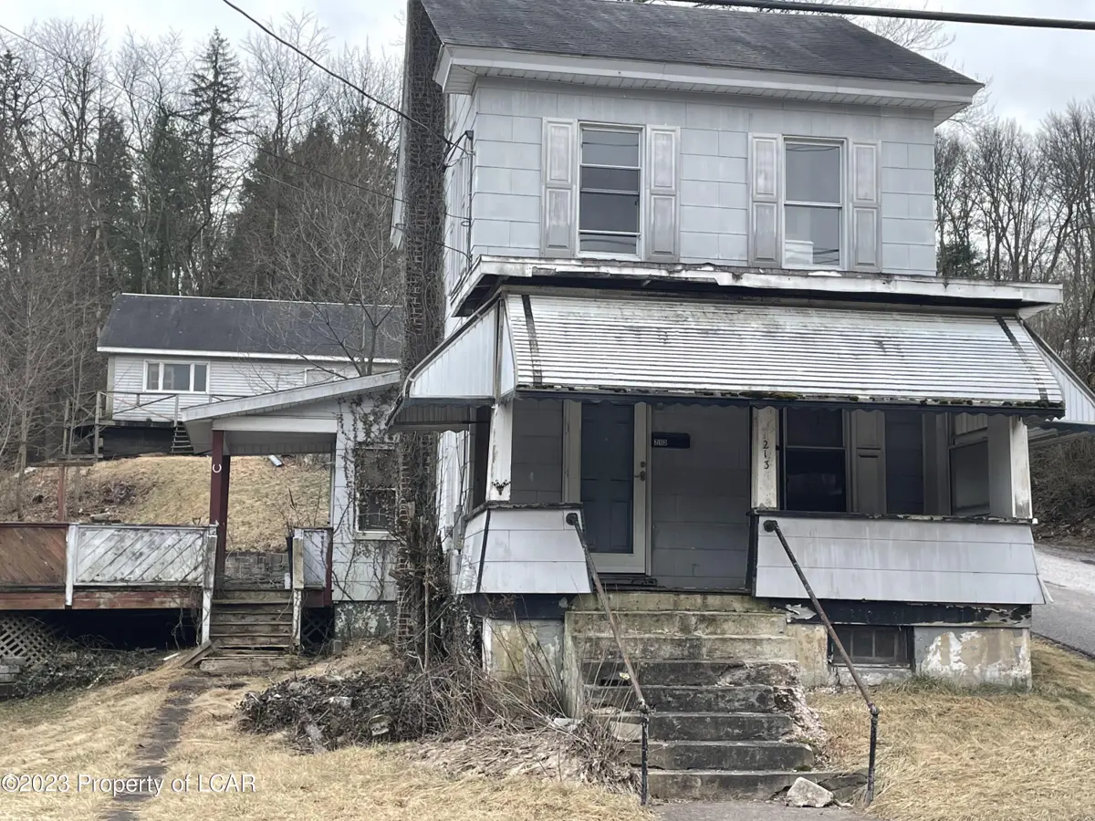 213 Hudsondale Street, Weatherly in Weatherly