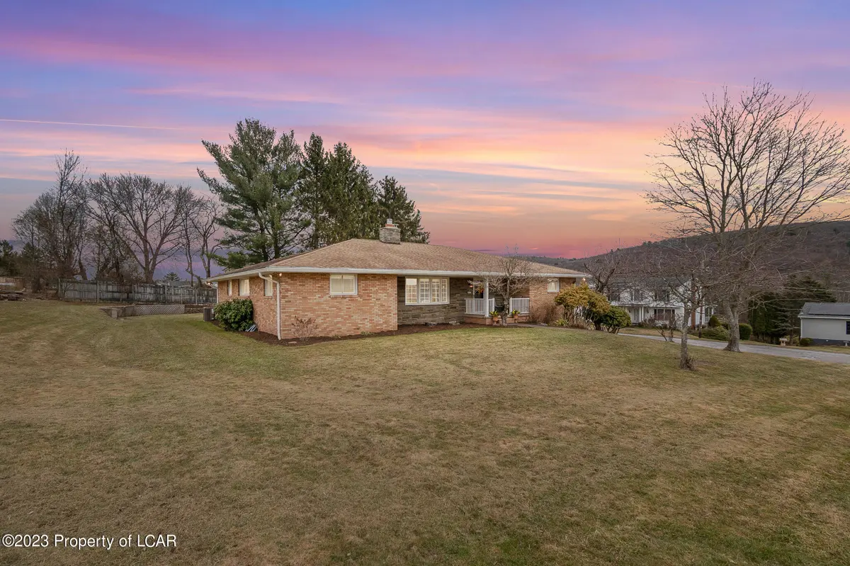 132 Briarwood Drive, Shavertown in Shavertown