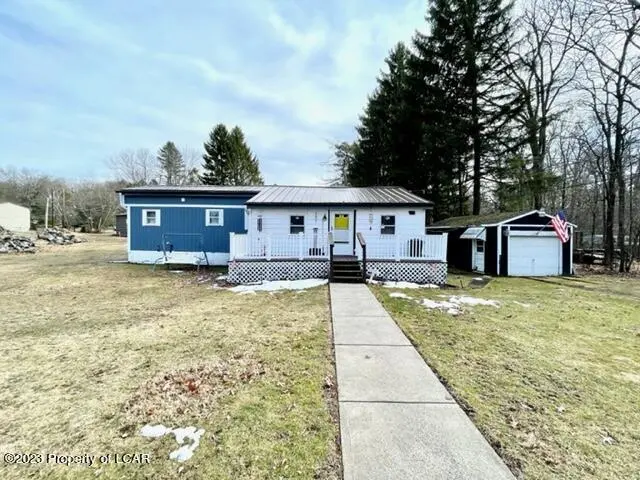 49 Woodland Avenue, Mountain Top in Mountain Top