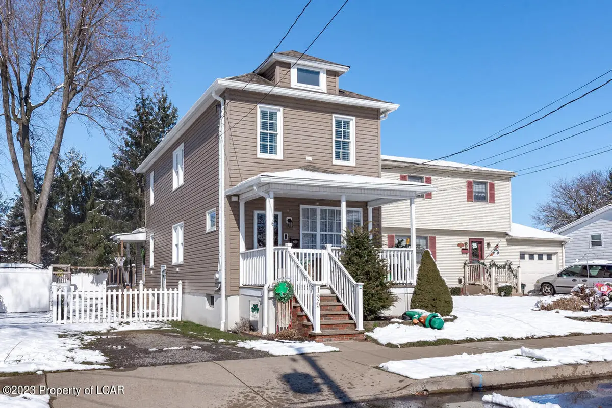 129 Plymouth Avenue, Wilkes-Barre in Wilkes-Barre