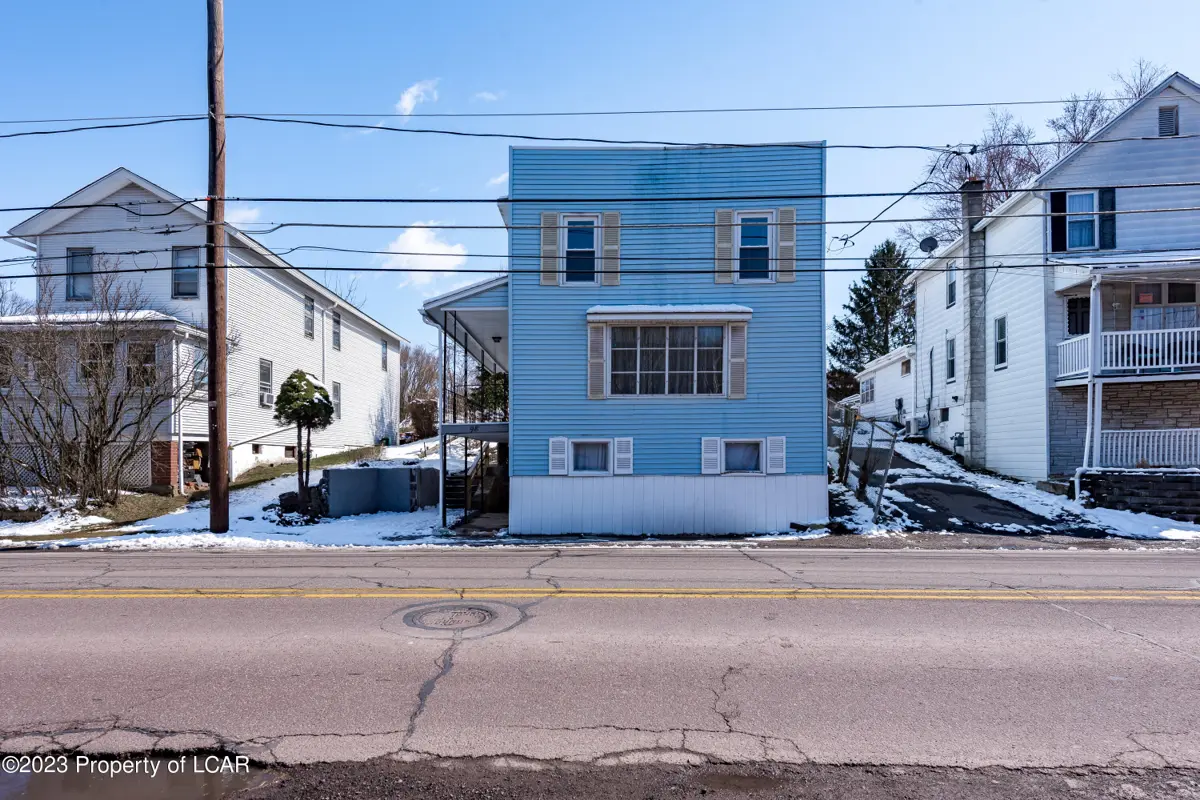 98 E Luzerne Avenue, Edwardsville in Edwardsville