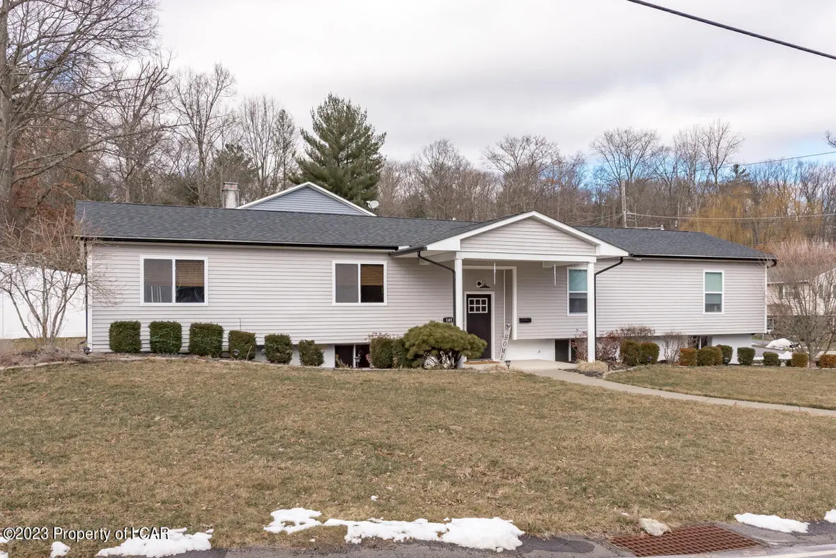 141 W Mt Airy Road, Shavertown in Shavertown
