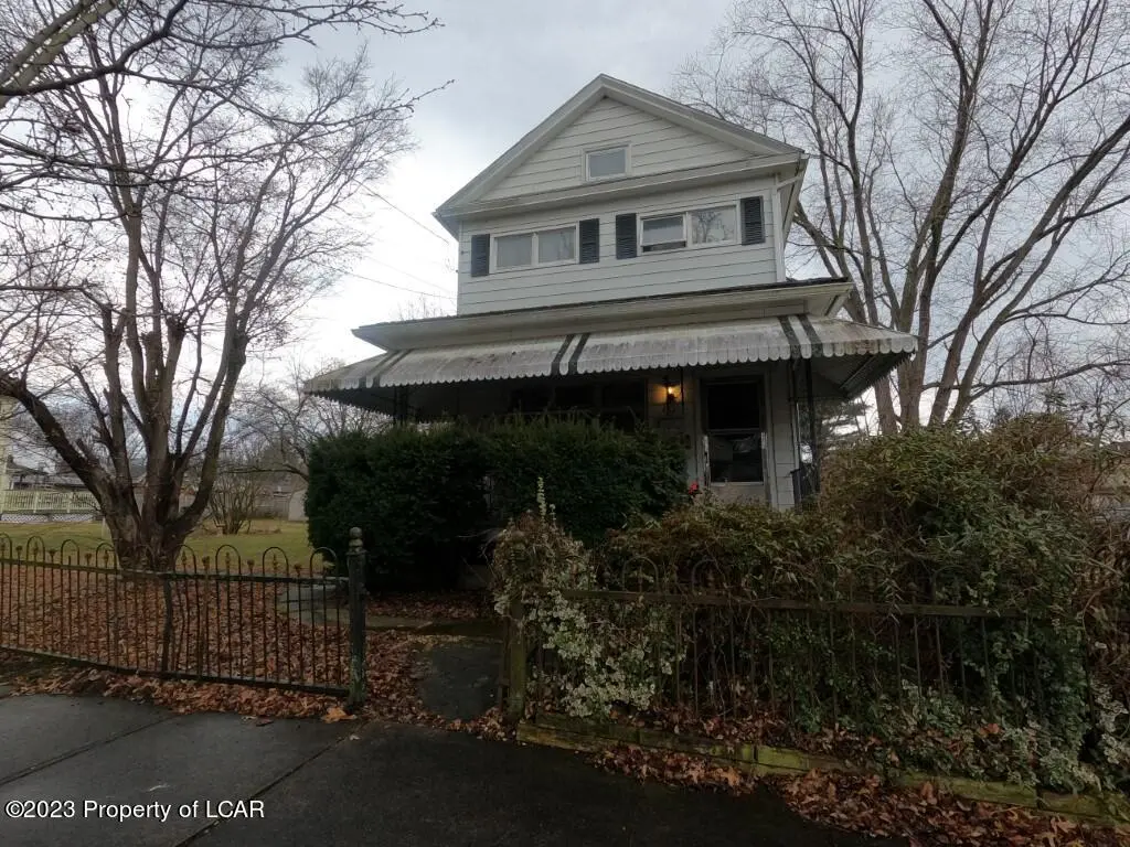 165 E Thomas Street, Wilkes-Barre in Wilkes-Barre