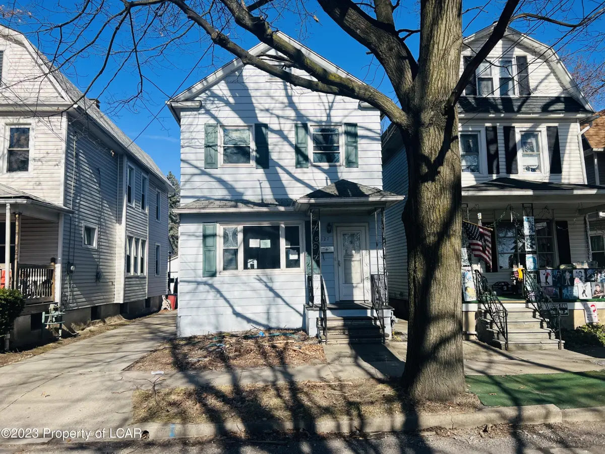 127 Division Street, Kingston in Kingston