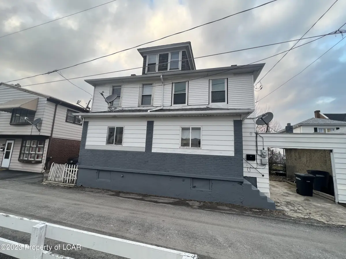 224 W Rear Green st Street, Hazleton in Hazleton