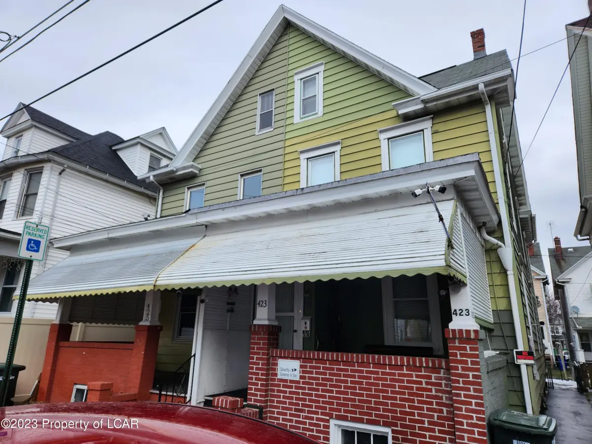 423 W Oak Street, Hazleton in Hazleton