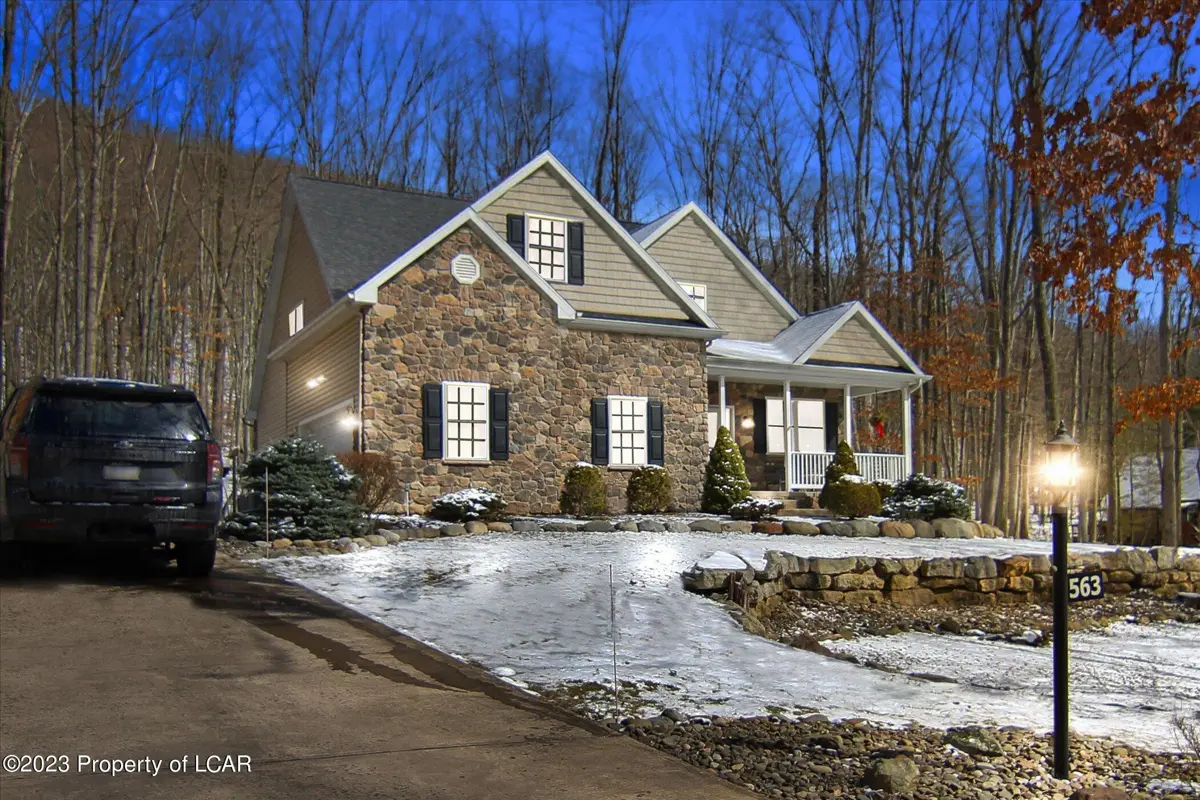 563 S Huron Circle, Black Creek in Black Creek