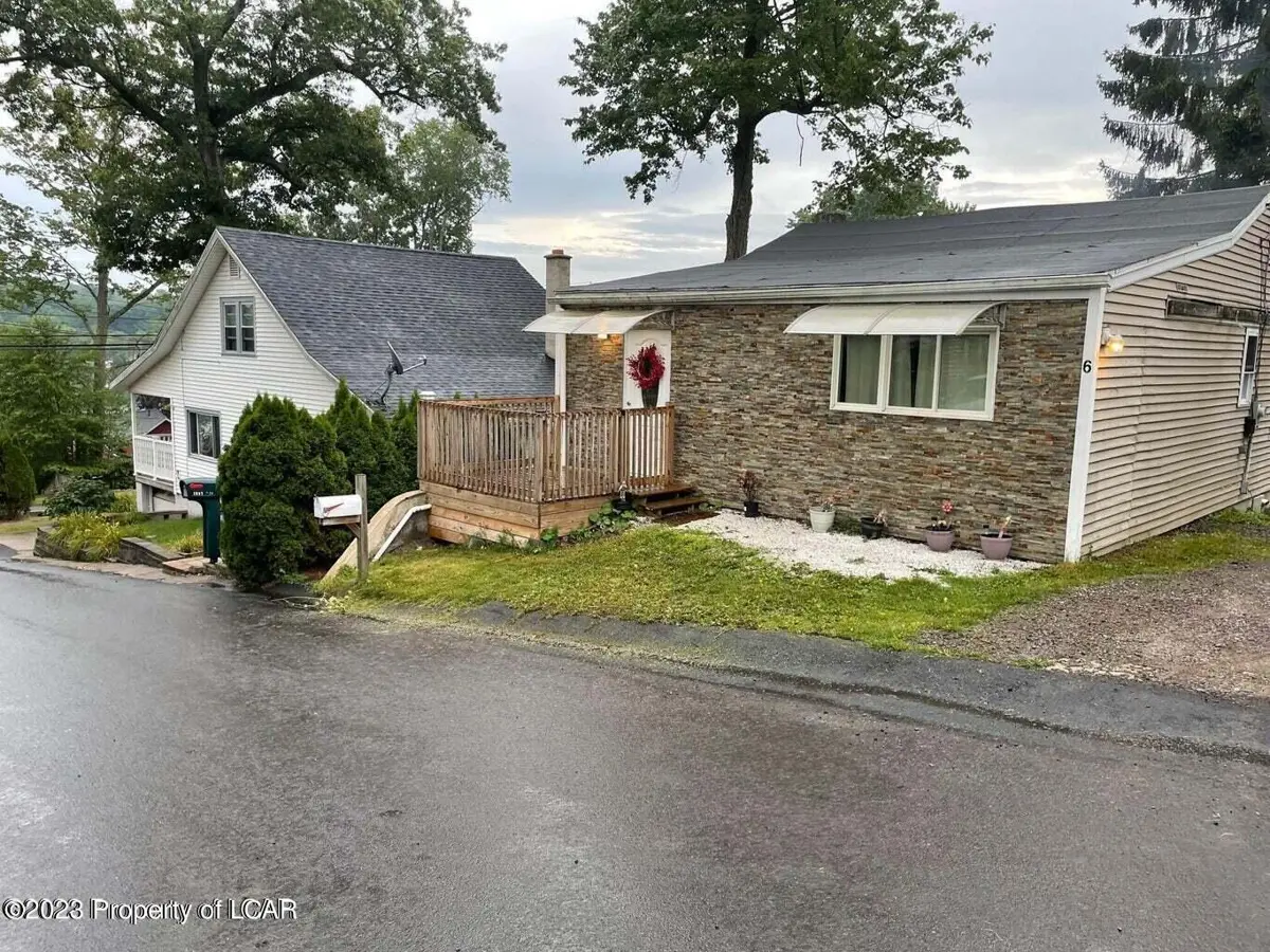6 Pearl Street, Hunlock Creek in Hunlock Creek