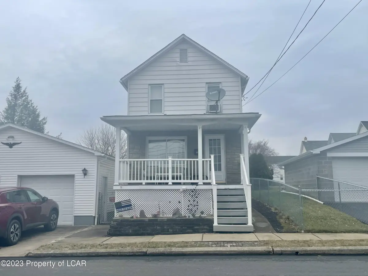 627 Wilkes Barre Street, Wilkes-Barre in Wilkes-Barre