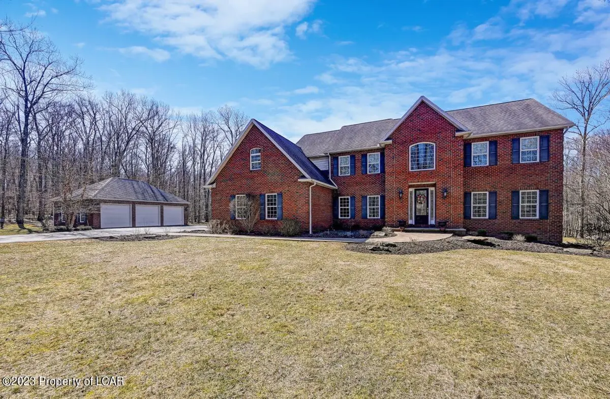 30 Wildwood Lane, Mountain Top in Mountain Top