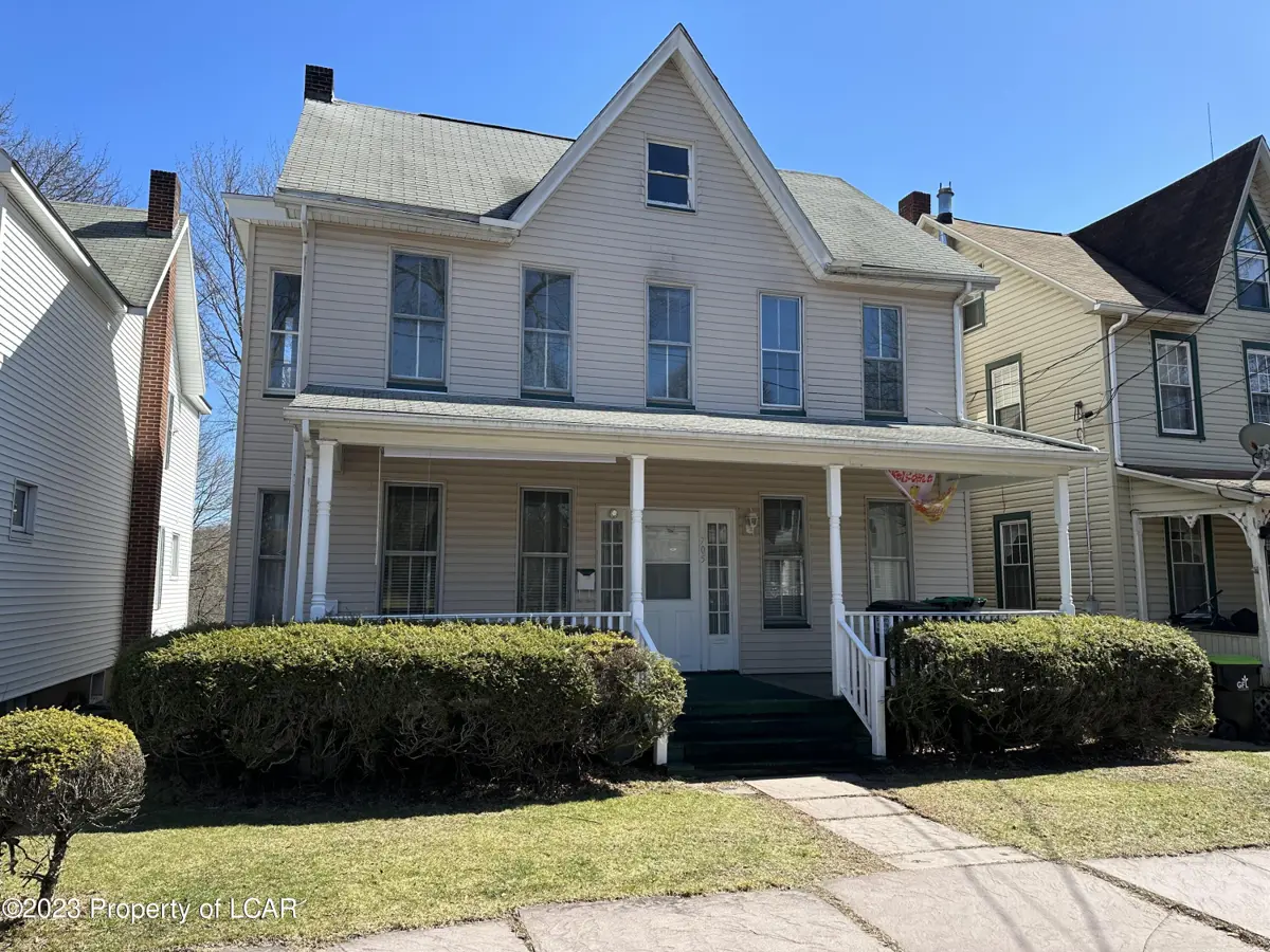 705 Towanda Street, White Haven in White Haven