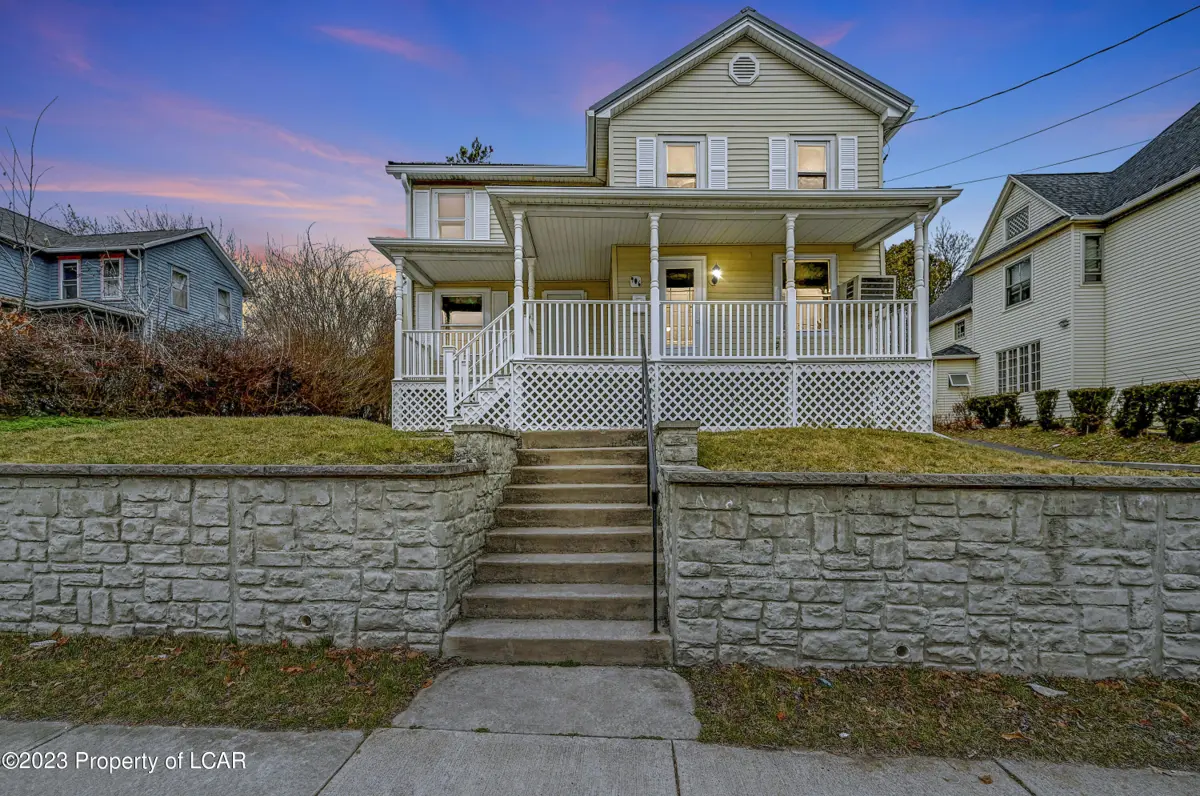 906 S Valley Avenue, Olyphant in Olyphant