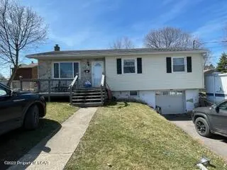 1073 Emerald Court, Hazleton in Hazleton