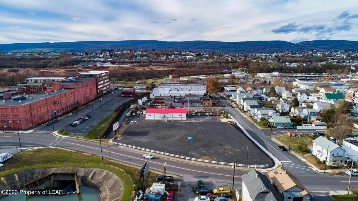 1212 Cedar Avenue, Scranton