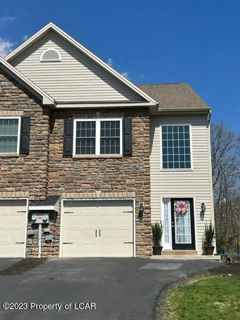 230 Twins Lane, Mountain Top in Mountain Top