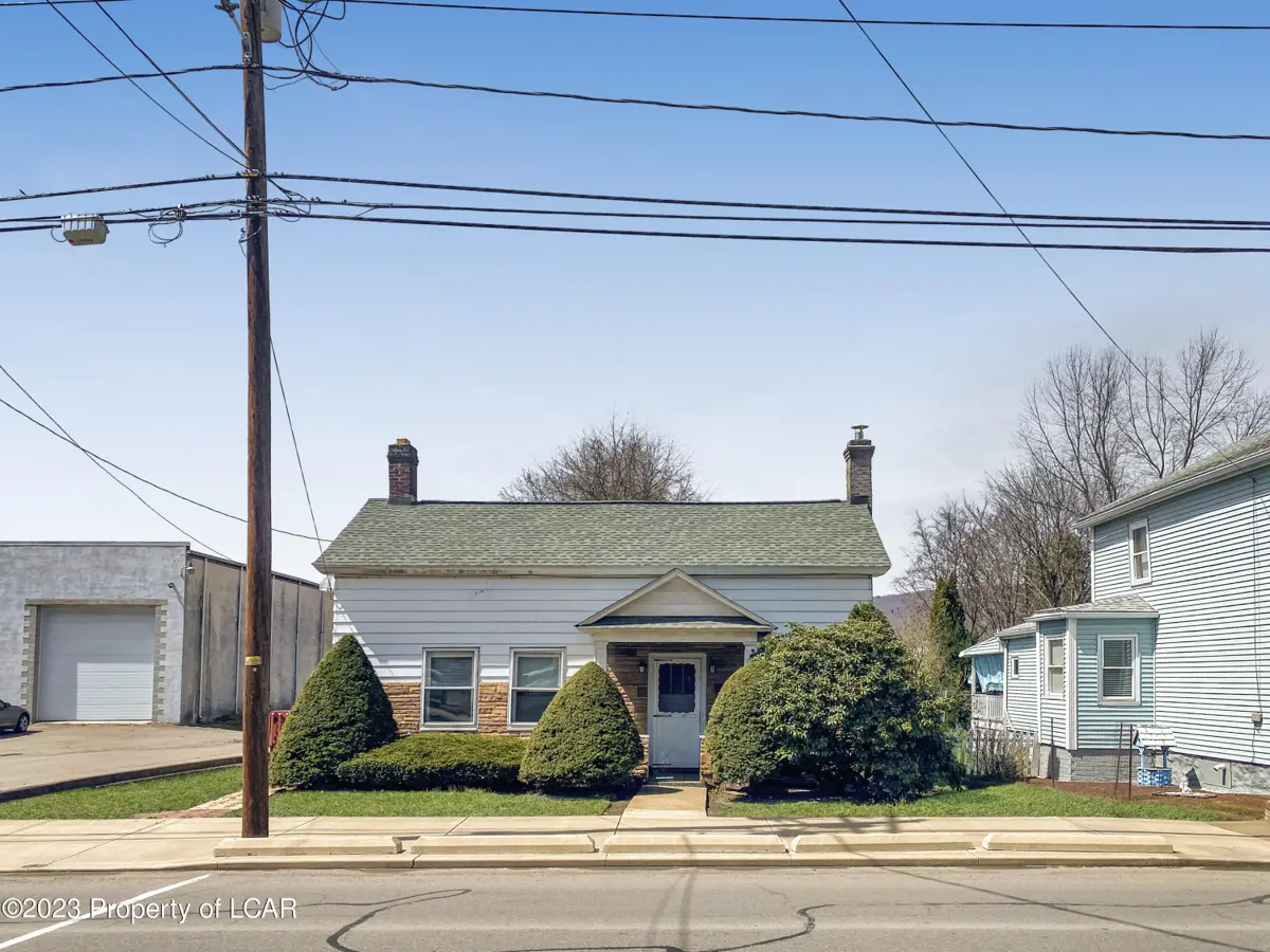 564 N Main Street, Pittston in Pittston