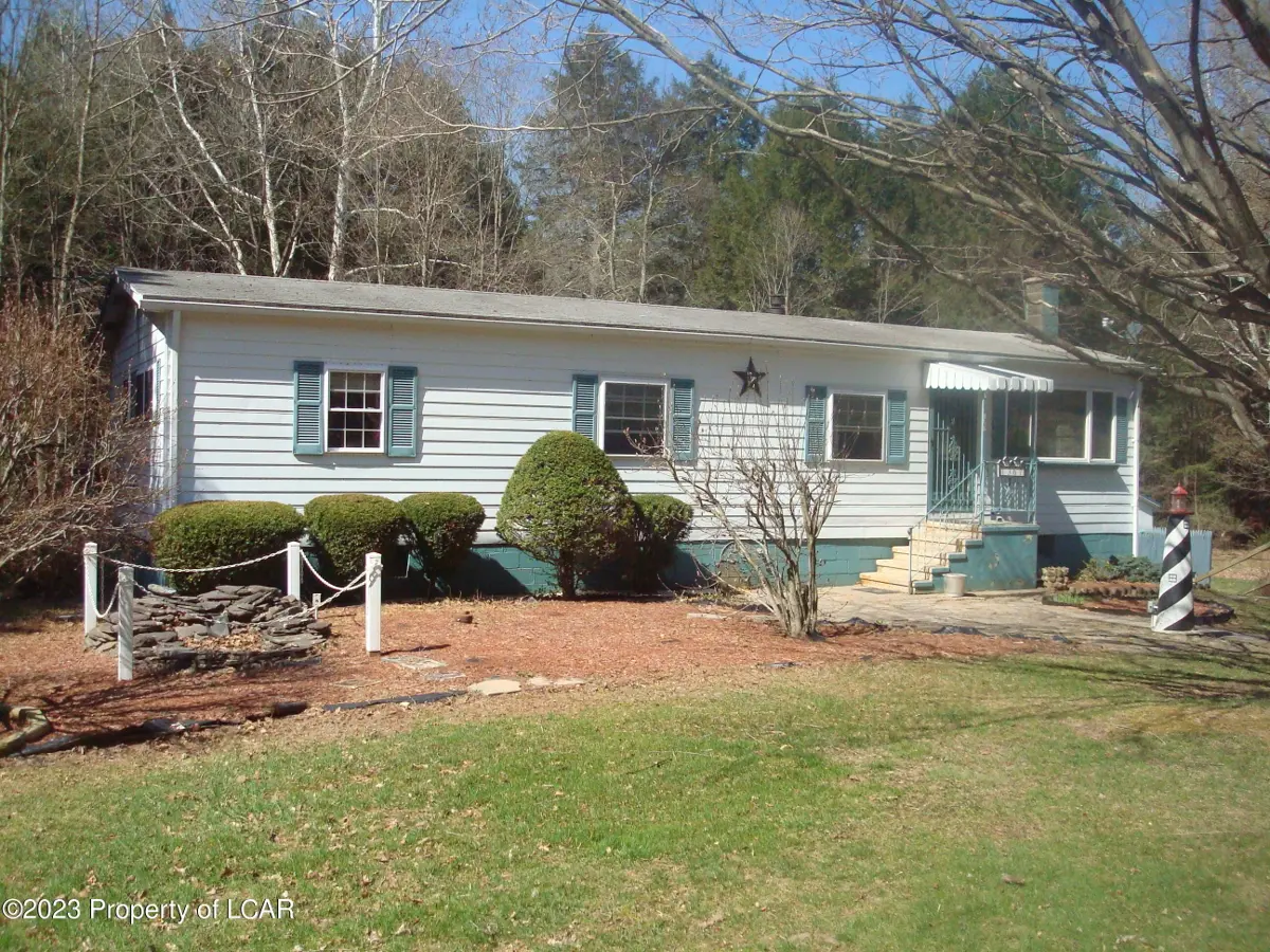 1367 Buckwheat Hollow, Monroe Township in Monroe Township