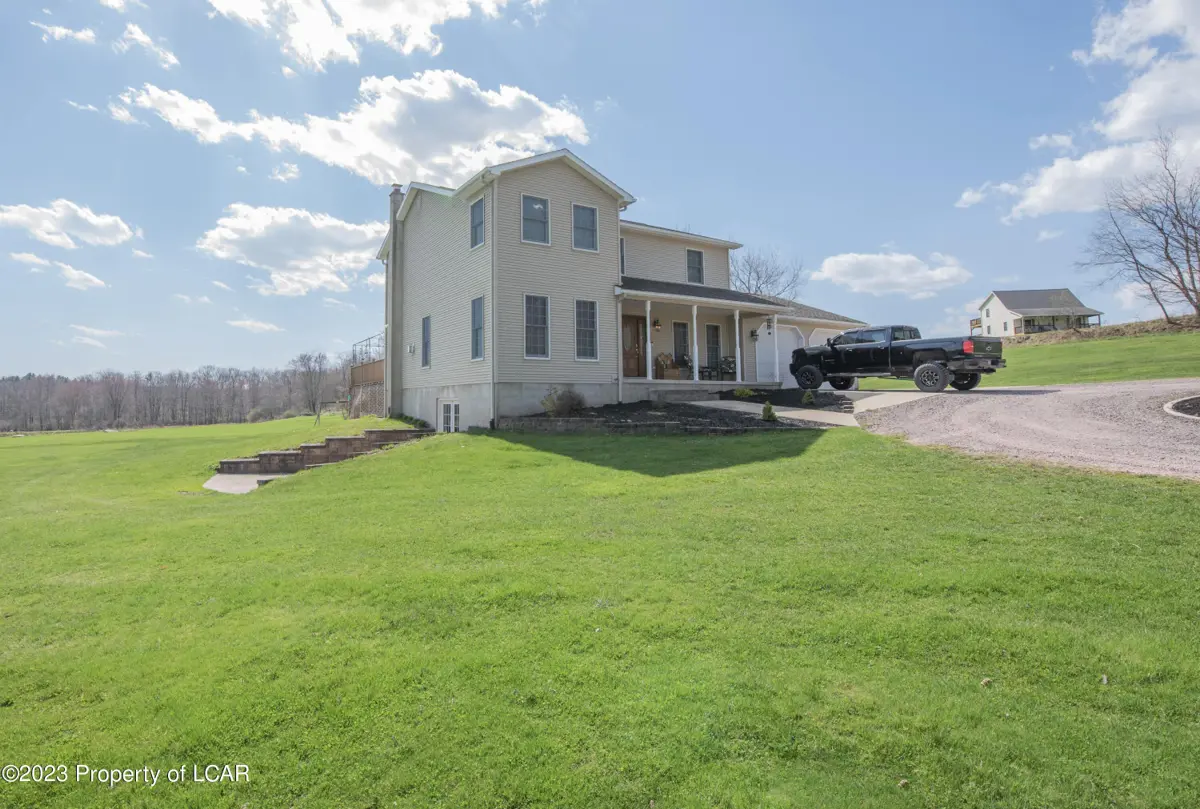 80 Henrico Road, Shickshinny in Shickshinny