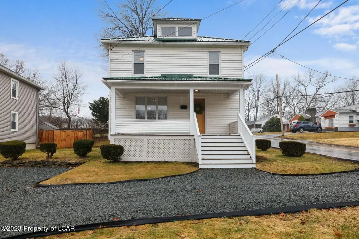 35 E Center Street, Shavertown in Shavertown