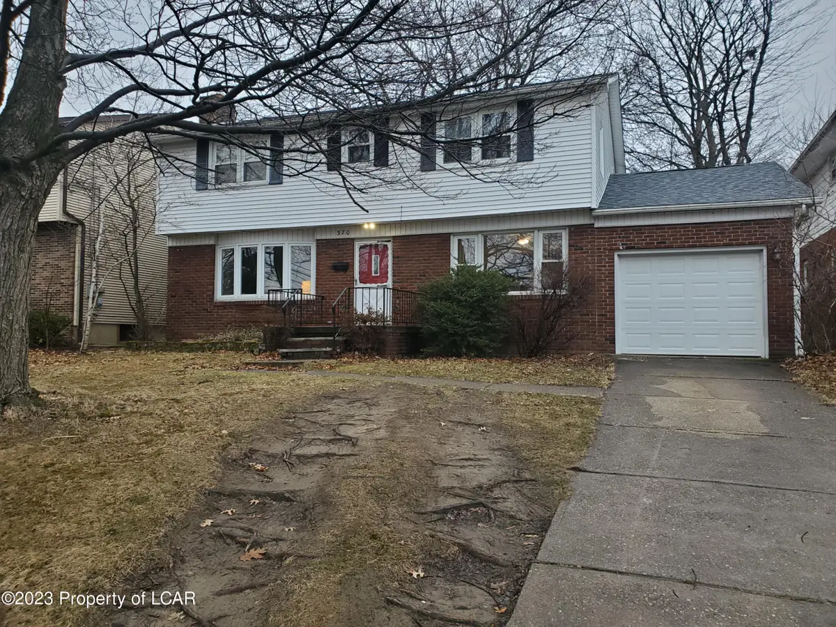 370 Reynolds Street, Kingston in Kingston
