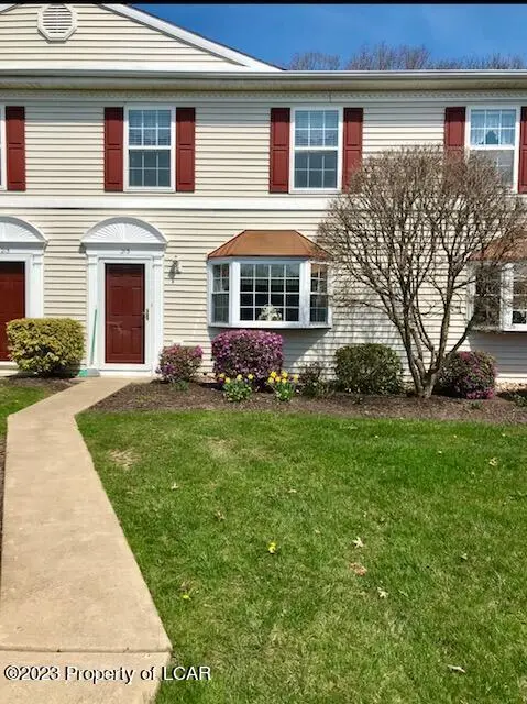 213 Patriot Circle, Mountain Top in Mountain Top