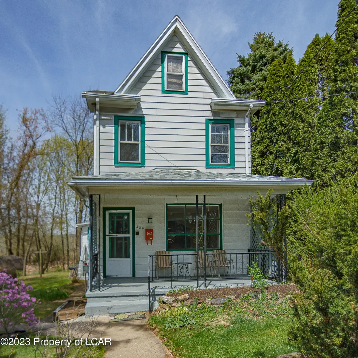 409 W Blaine Street, McAdoo in McAdoo