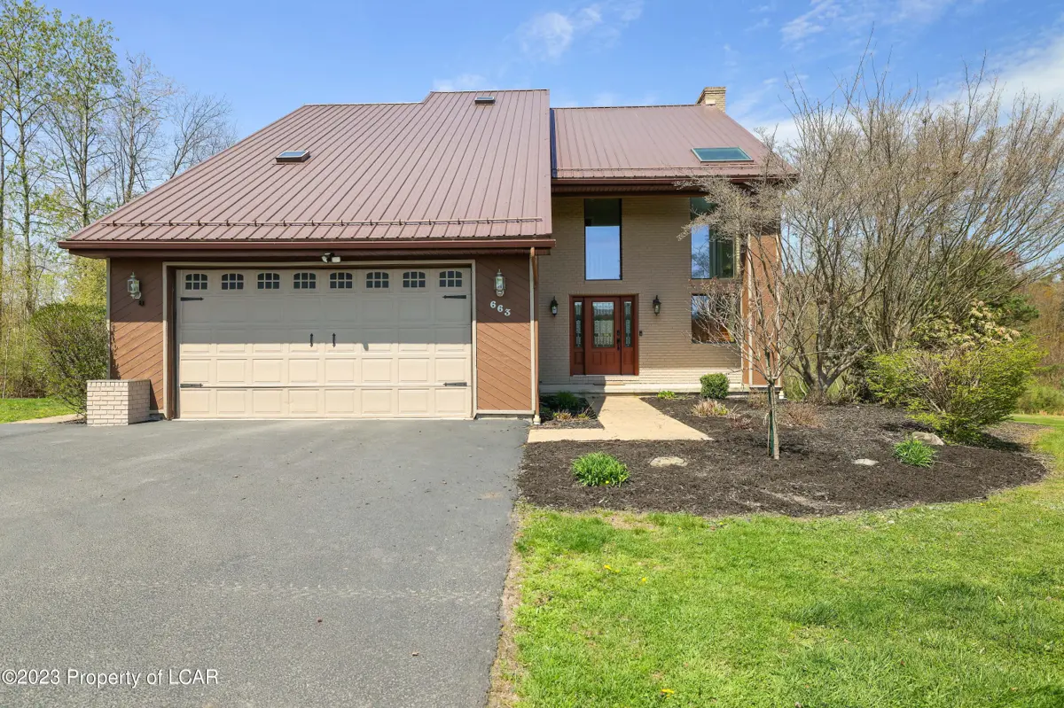 663 Orange Rd, Dallas in Dallas