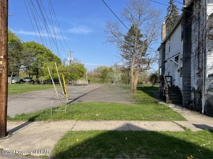 80 Brookside Street, Wilkes-Barre in Wilkes-Barre