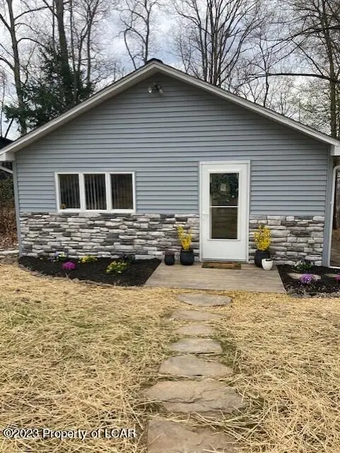 86 Walnut, Harveys Lake in Harveys Lake