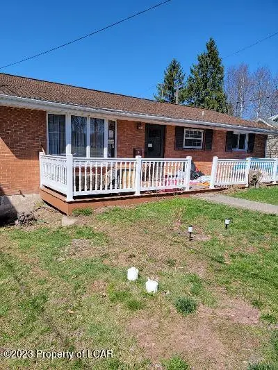 58 Spring Street, Weatherly in Weatherly