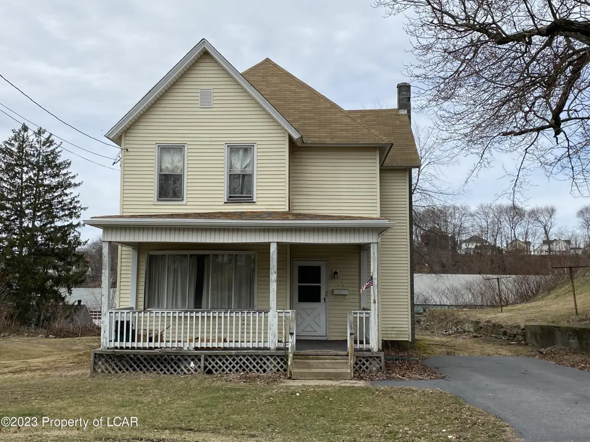 15 Landon Street, Pittston in Pittston