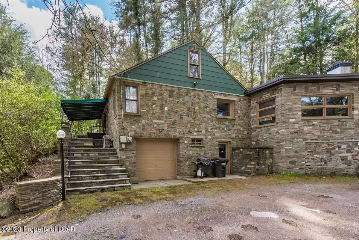 16 Chase Road, Shavertown in Shavertown