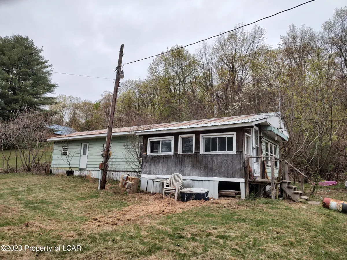 830 PA-118, Sweet Valley in Sweet Valley