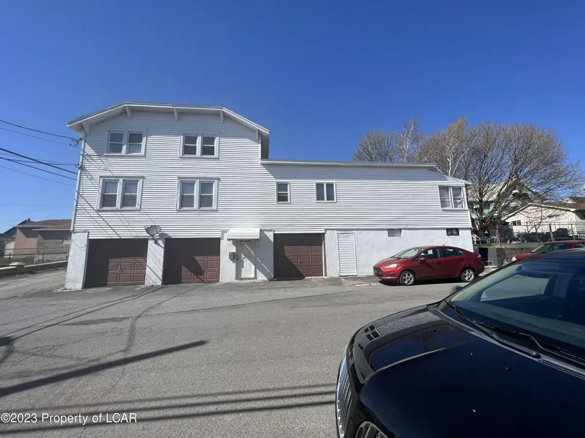 21 E 3 rd Street, Hazleton in Hazleton