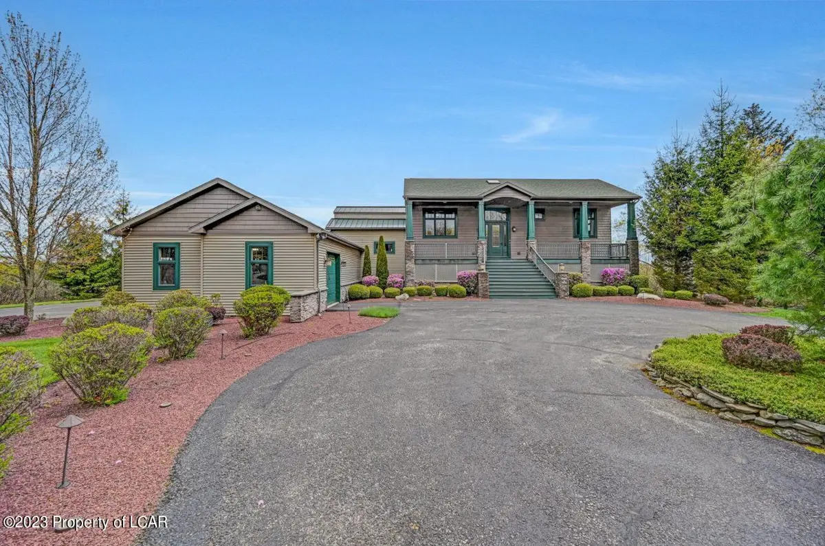 80 Loop Road, Mountain Top in Mountain Top