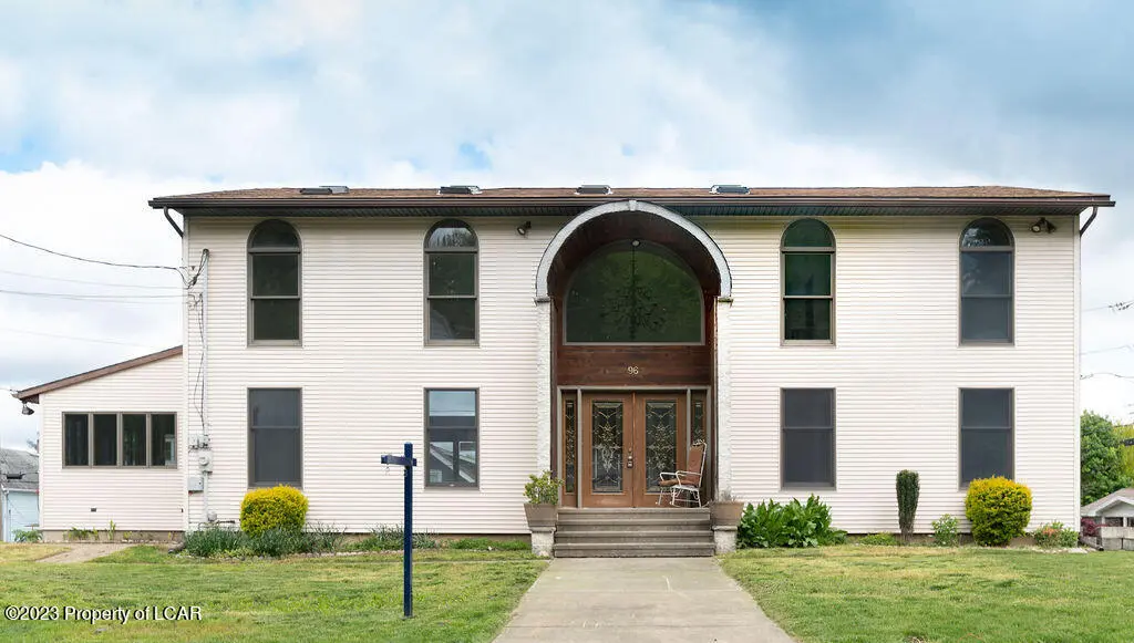 69 Atherton Street, Wilkes-Barre in Wilkes-Barre