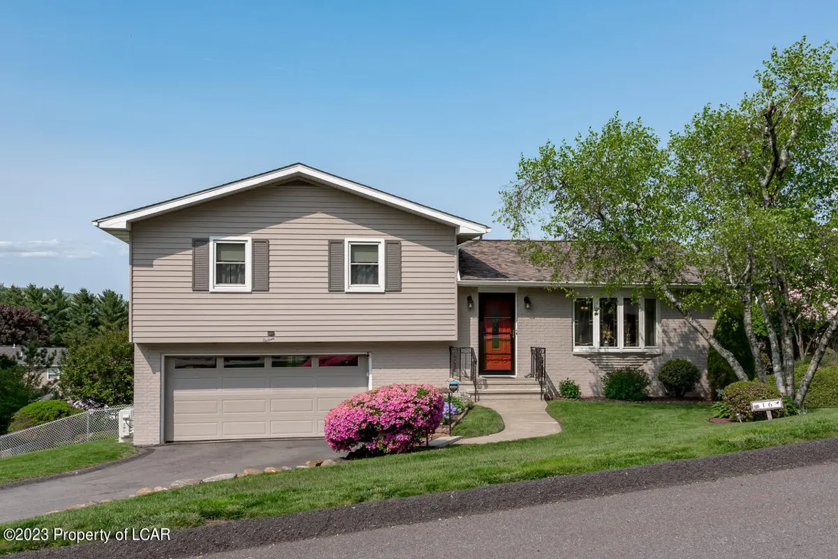 16 Birch Avenue, Plains in Plains
