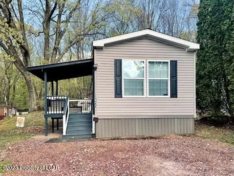 122 Laurel Run, Laurel Run in Laurel Run
