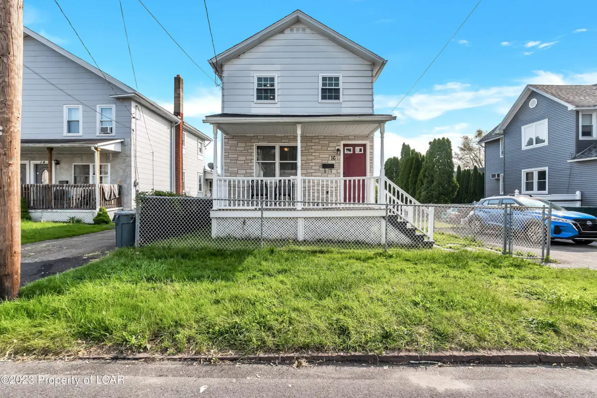 16 W Germania Street, Hanover Township in Hanover Township