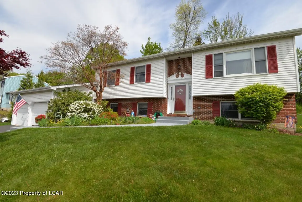 23 Valley View Drive, Mountain Top in Mountain Top