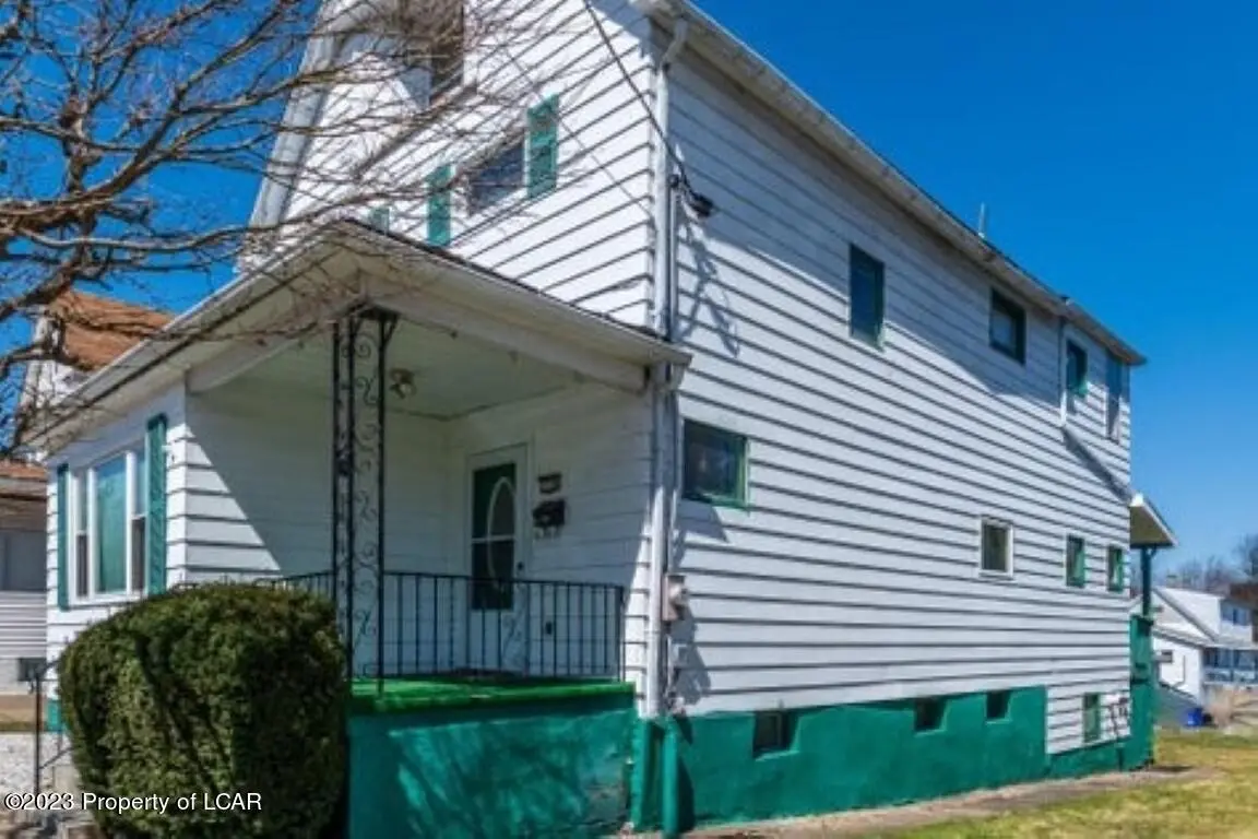 1136 Farr Street, Scranton in Scranton
